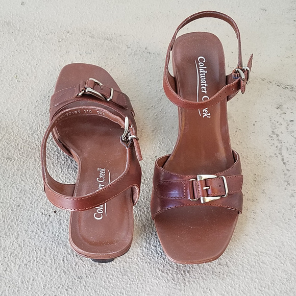 COLDWATER CREEK BROWN BUCKLE SANDAL HEEL SHOE 7 - Picture 6 of 8